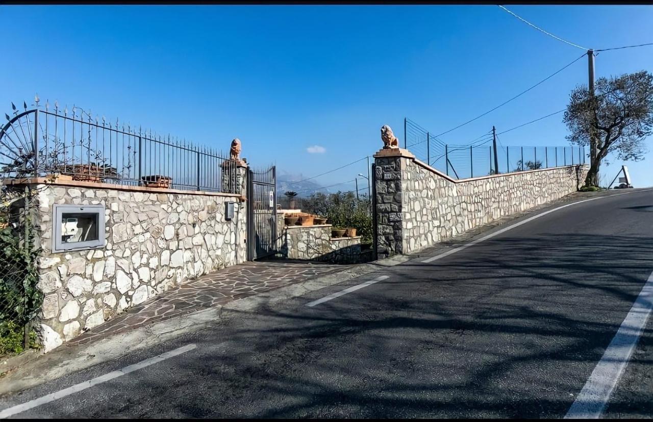 Villa Due Golfi Colli di Fontanelle Ngoại thất bức ảnh